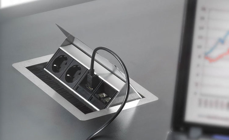 socket strip that can be closed and with individual configuration